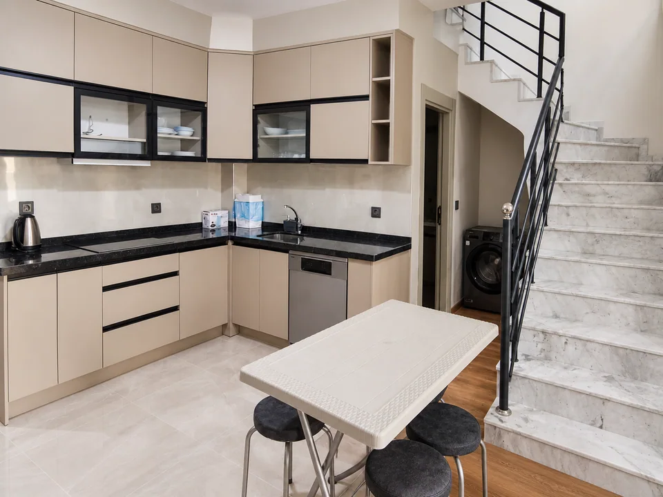Akay Rezidans 75 m² 2+1 dubleks daire: mutfak ve yemek alanı
